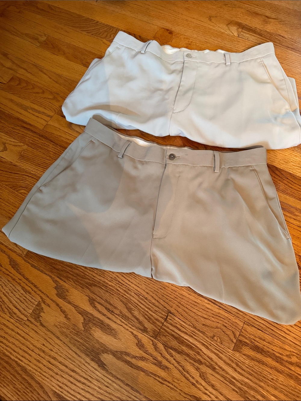 2AlanFlusserGolfShorts Flat Front Tan&Cream 21”L36 W.VG ConditionSilkyFeel SMART